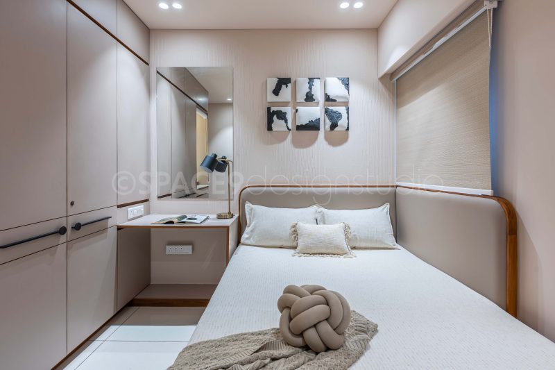 THE PASTEL RETREAT