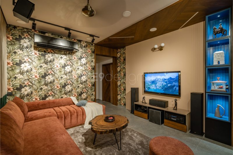 THE REGAL RESIDENCE — photograph 4